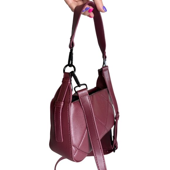 STEVE MADDEN Burgundy Crossbody Handbag Quilted Top-Handle Purse/ Credit Card Wa - Picture 4 of 8